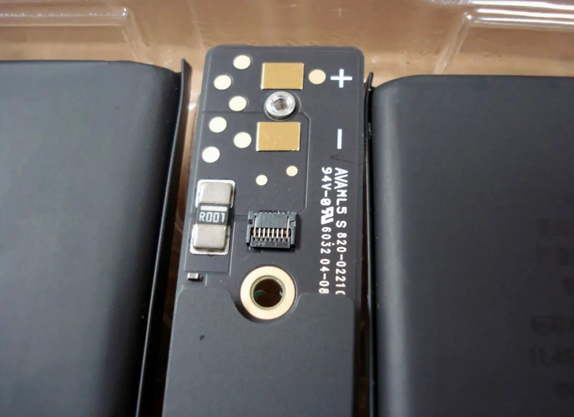 APPLE A2485 - A2485 Genuine Original Laptop Notebook Battery ( 1 Yr Warranty )